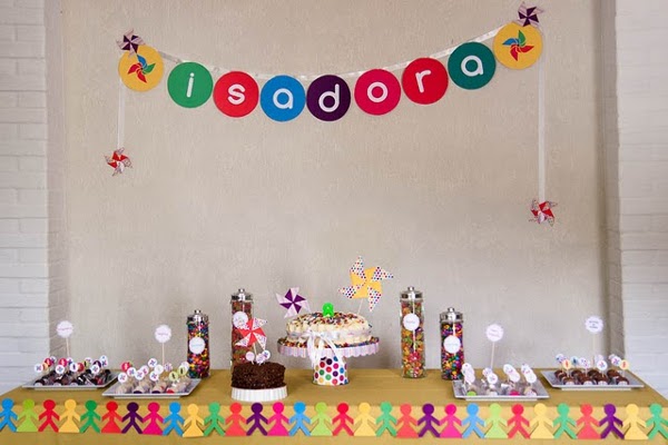 Dicas de como decorar festa infantil simples modelo fácil