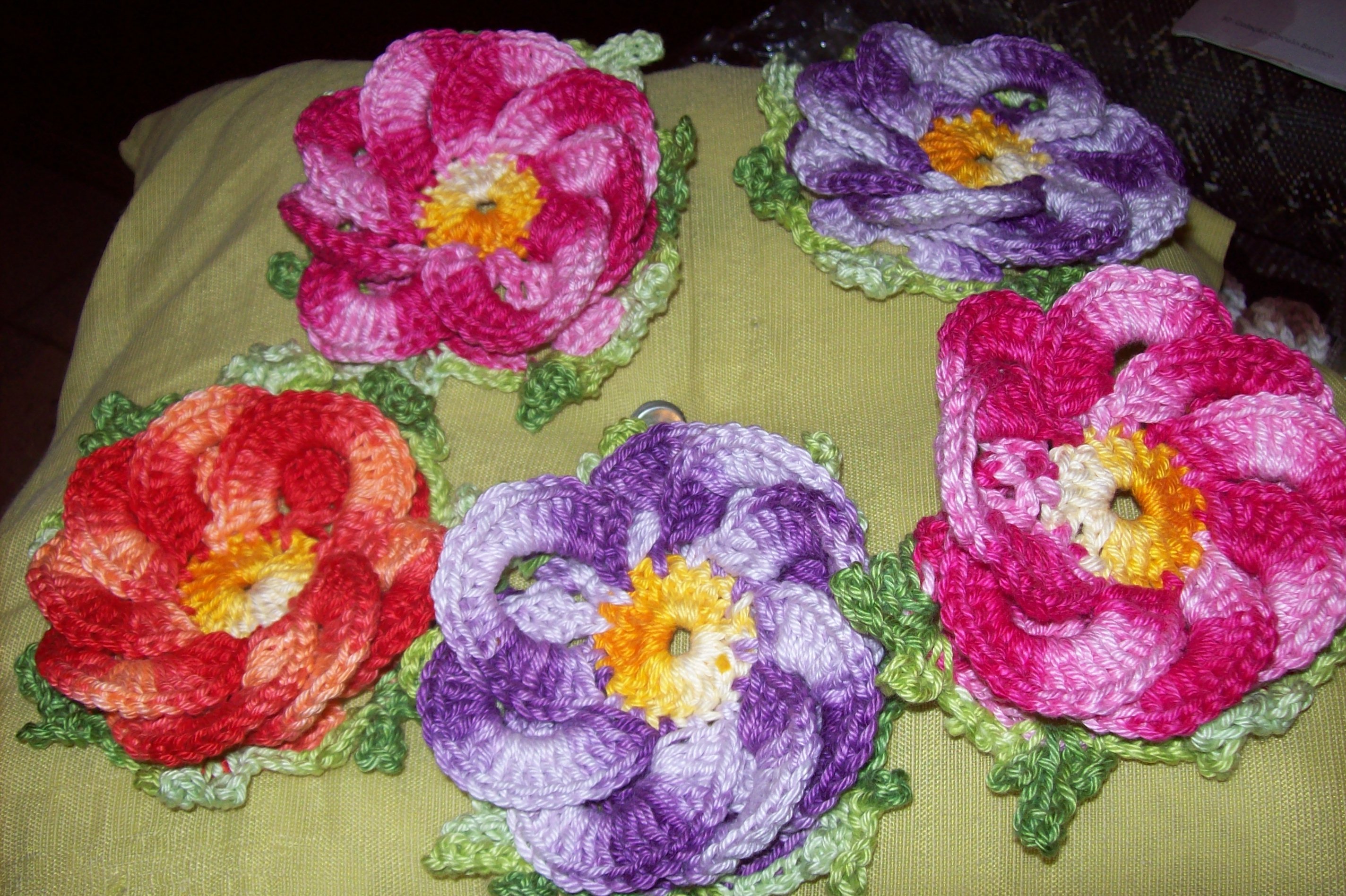 Flores de Crochê Coloridas