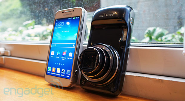 Samsung Galaxy S4 Zoom - Branco e preto