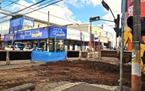 obras-interditam-cruzamento-no-centro
