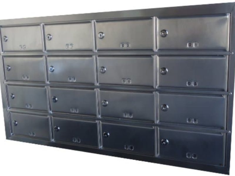 caixa-simples-quatro-por-quatro-portas
