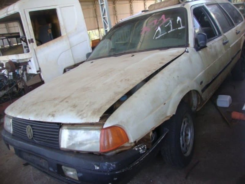 carro-branco-velho