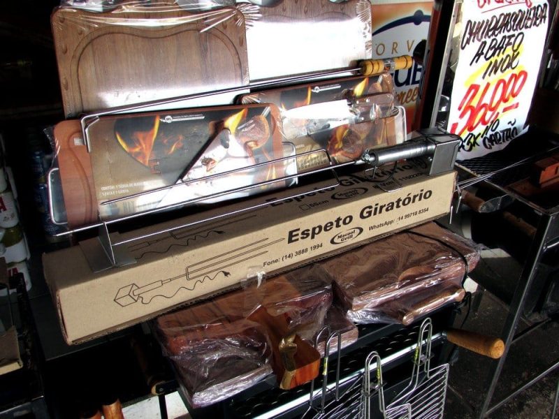 espeto-giratorio
