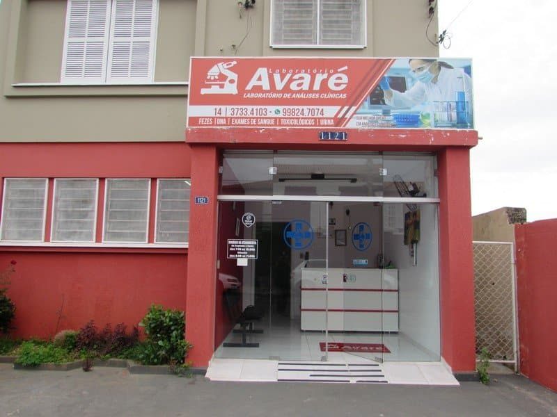 fachada-frontal-laboratorio