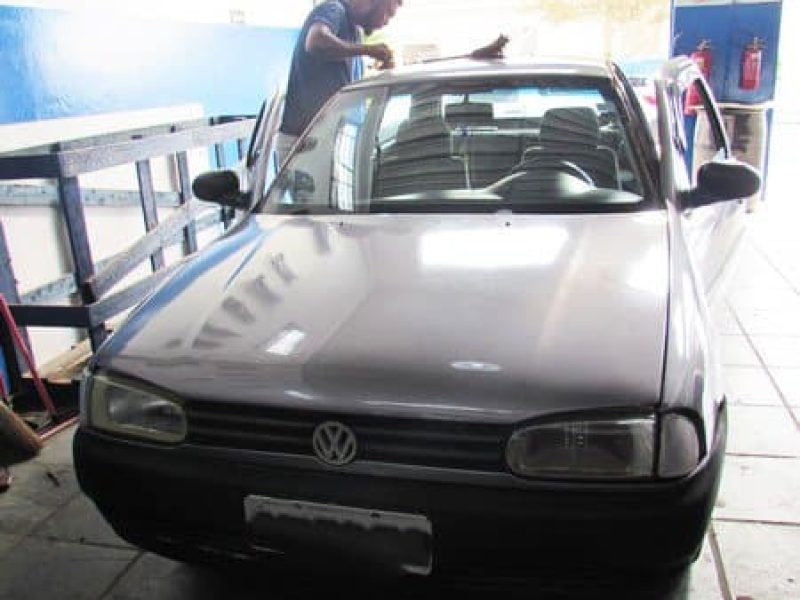 instalacao-feita-em-um-gol-bolinha