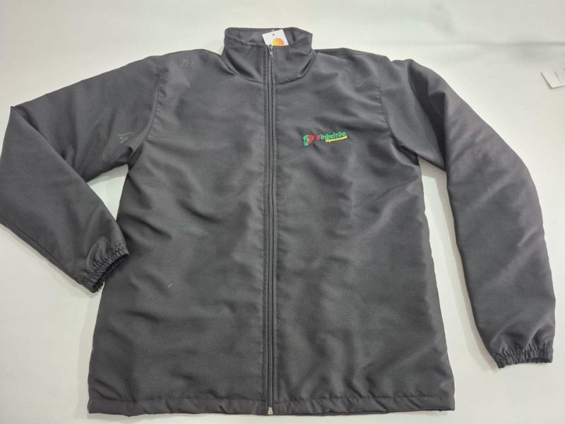 milondasuniformesprofissionais-blusa-uniforme-pinheirao